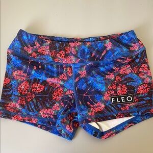 FLEO Women's Blue and Pink Patterned Shorts